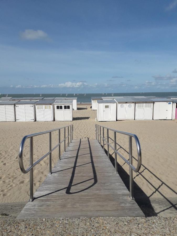 Studio spacieux 50 m2 pour 2+2 tout confort Knokke-Le-Zoute Extérieur photo