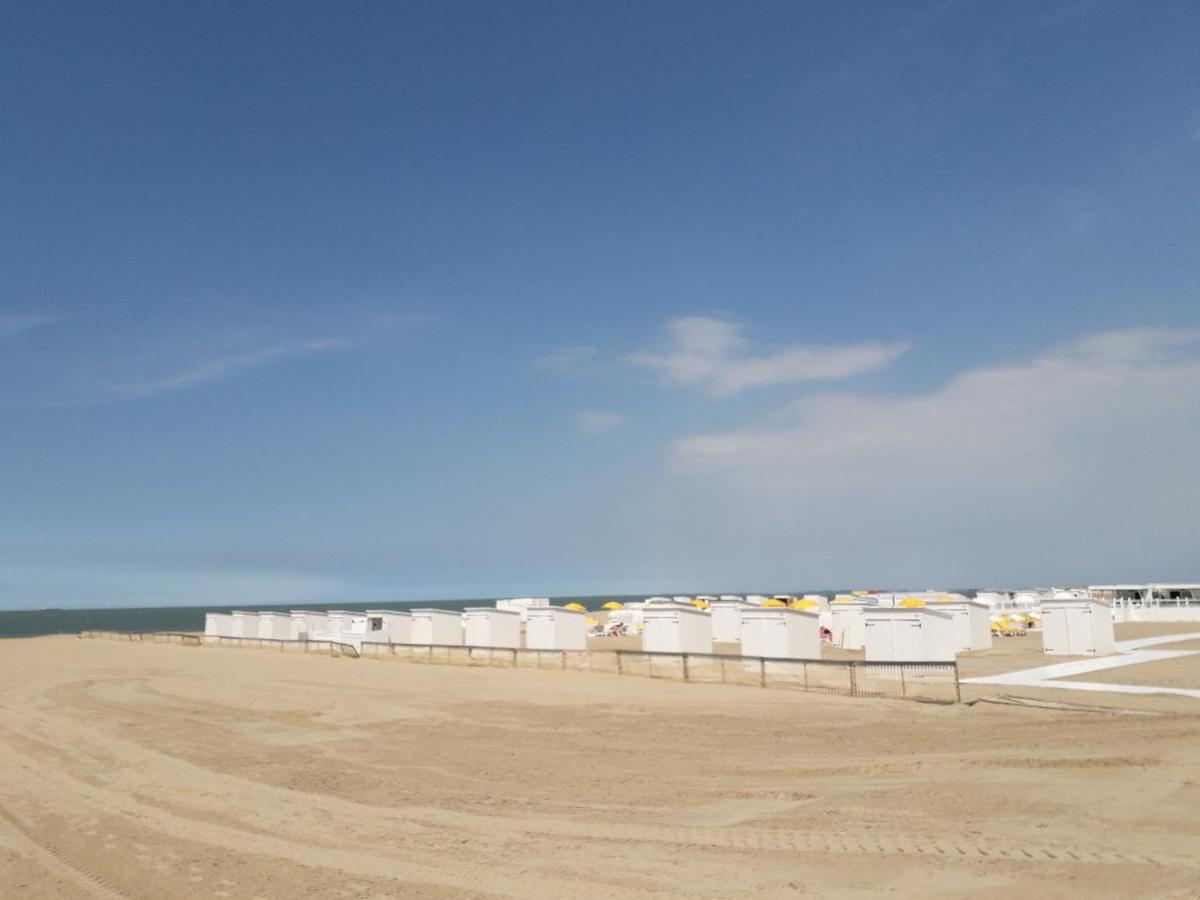 Studio spacieux 50 m2 pour 2+2 tout confort Knokke-Le-Zoute Extérieur photo